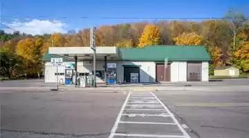 600 Main, Plum City, Wisconsin 54761, ,Commercial/industrial,For sale,Main,1569312