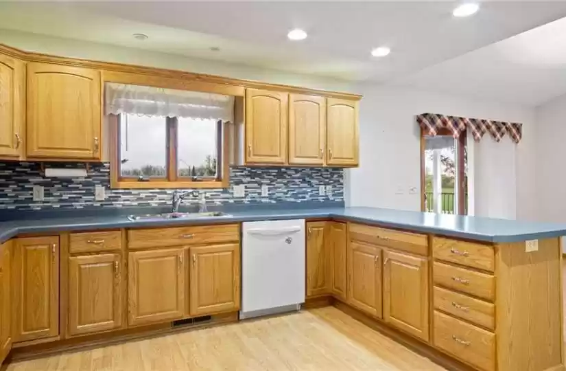 Large and open kitchen. All appliances included!