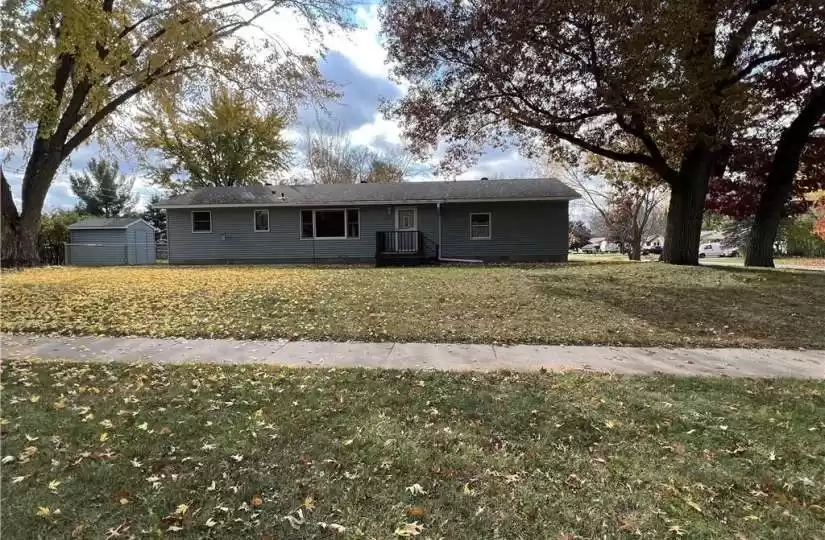 2448 Riverview, Eau Claire, Wisconsin 54703, 3 Bedrooms Bedrooms, ,1 BathroomBathrooms,Residential,For sale,Riverview,1578065