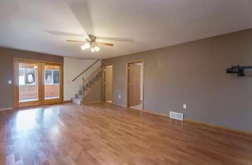 N3852 990th, Eau Claire, Wisconsin 54703, 3 Bedrooms Bedrooms, ,2 BathroomsBathrooms,Residential,For sale,990th,1578042