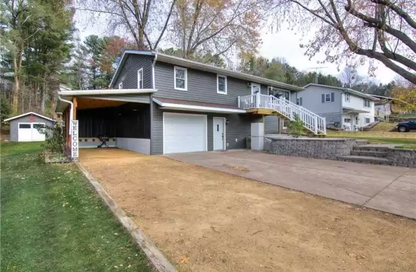 701 10th, Bloomer, Wisconsin 54724, 3 Bedrooms Bedrooms, ,2 BathroomsBathrooms,Residential,For sale,10th,1578086
